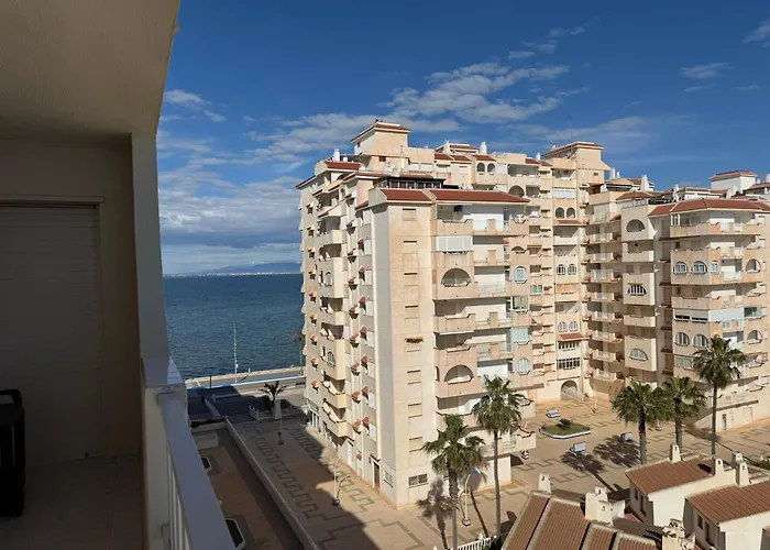 Morena Frente Al Mar Mediterraneo * La Manga del Mar Menor