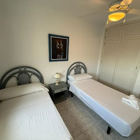 Morena Frente Al Mar Mediterráneo La Manga del Mar Menor